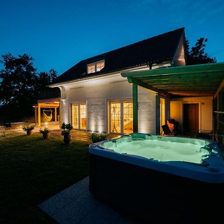 Villa Zupan With Hot Tub Skocjan  Dış mekan fotoğraf