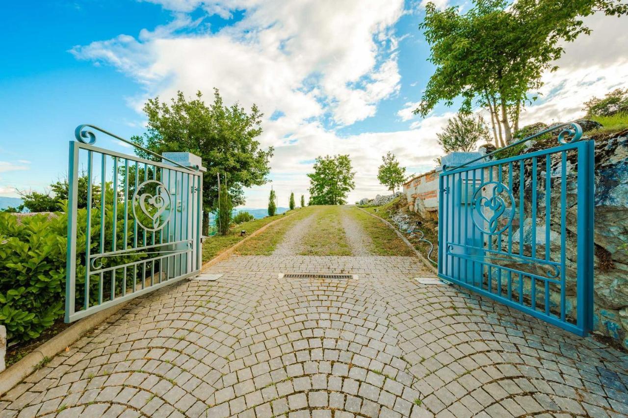 Villa Zupan With Hot Tub Skocjan  Dış mekan fotoğraf